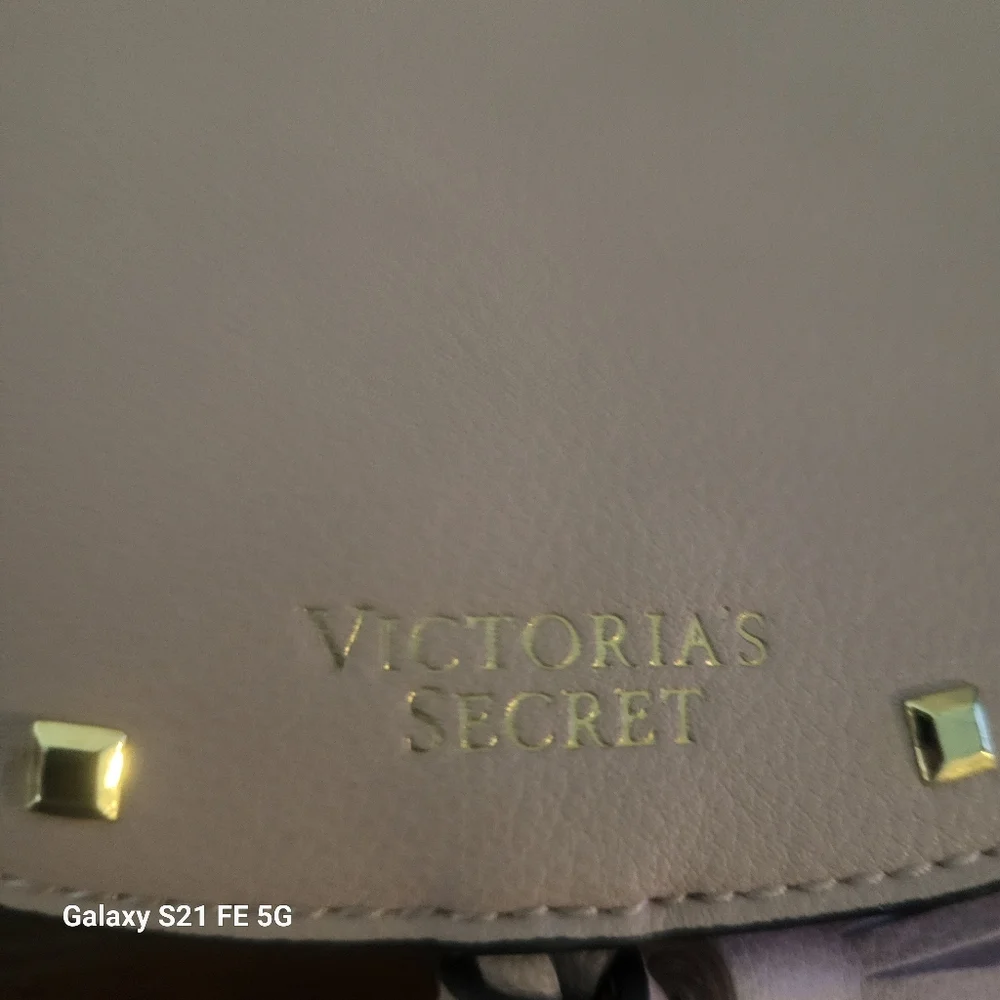Victoria's Secret shoulder purse 8